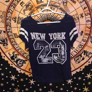 Cute New York crop top